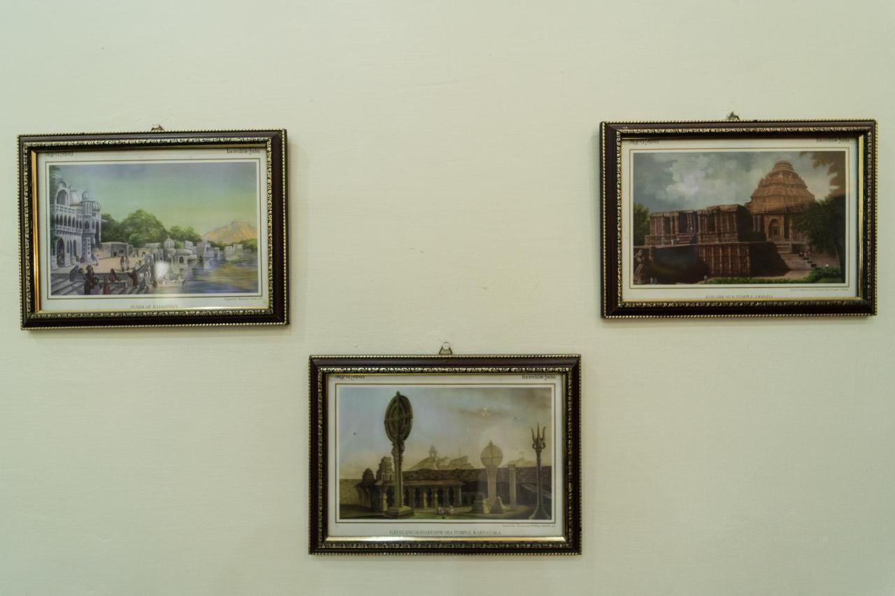 Shree Ganesha Palace Near Kashi Vishwanath Temple Varanasi Exterior photo