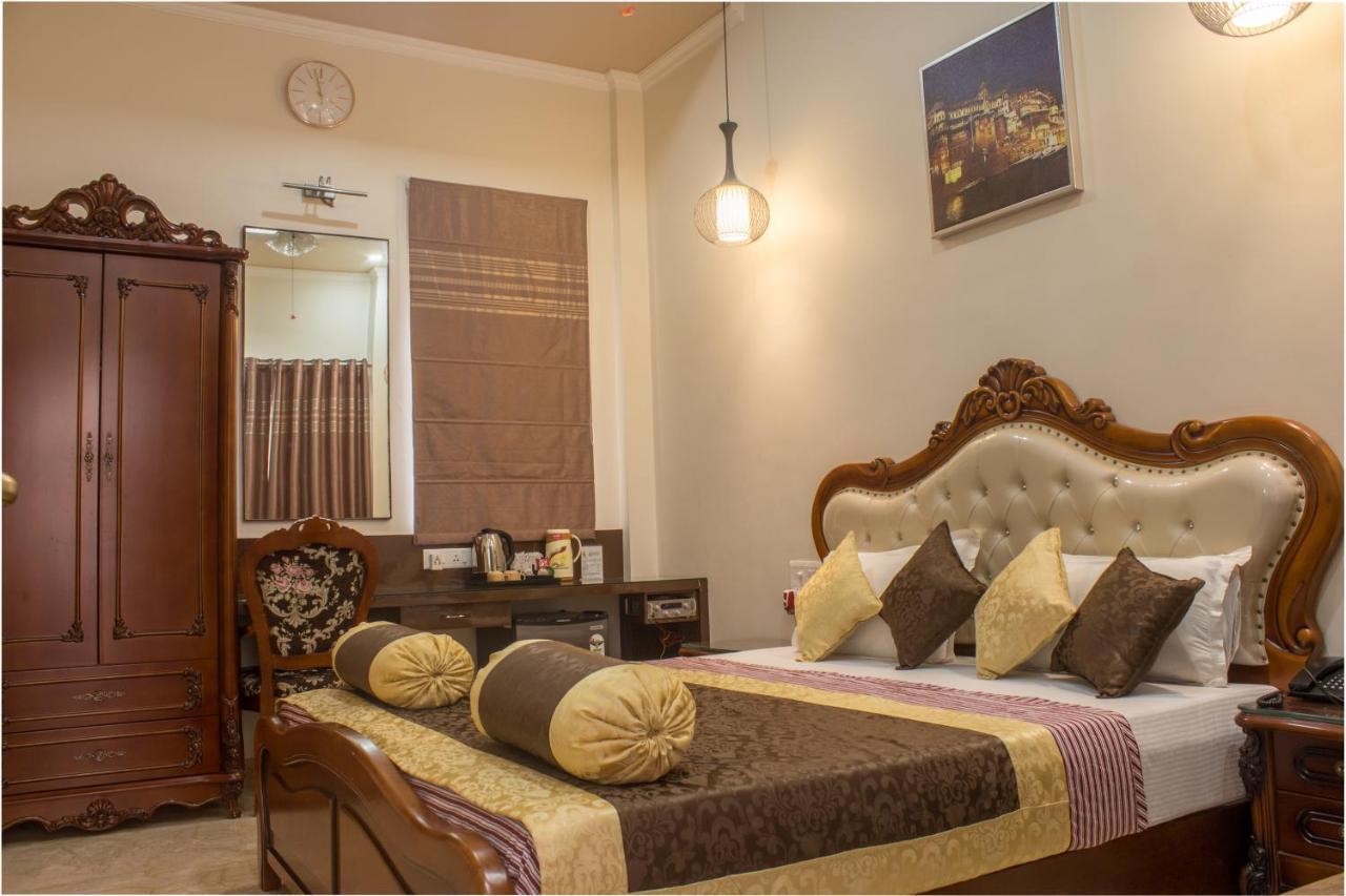 Shree Ganesha Palace Bed & Breakfast Varanasi Exterior photo